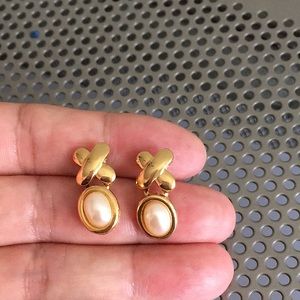 🖤Vtg pearl💕gold earrings